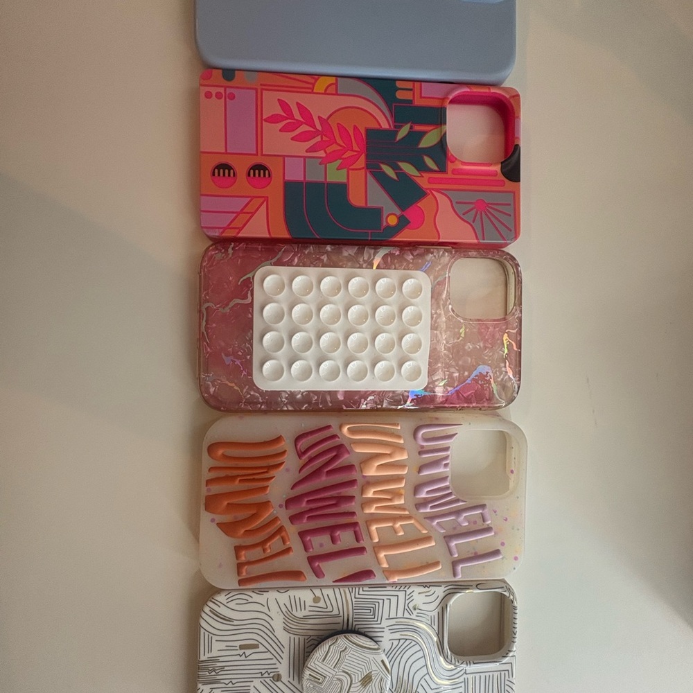 Heyday IPhone 13 case bundle